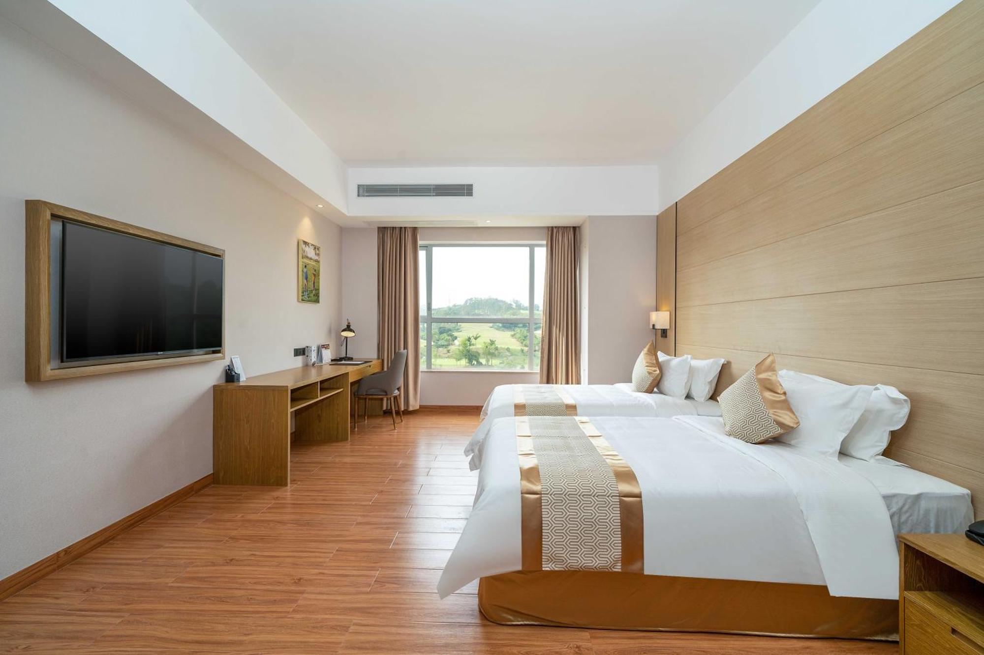 Phoenix Hill Hotel Dongguan - Golf Course Shop ภายนอก รูปภาพ