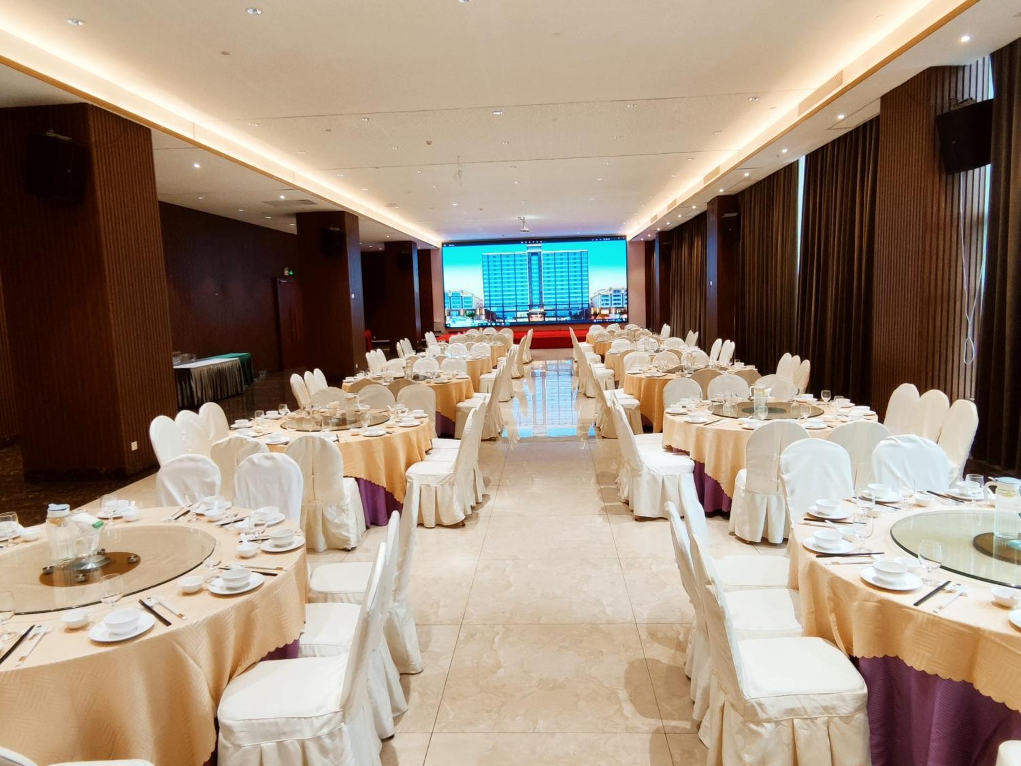Phoenix Hill Hotel Dongguan - Golf Course Shop ภายนอก รูปภาพ