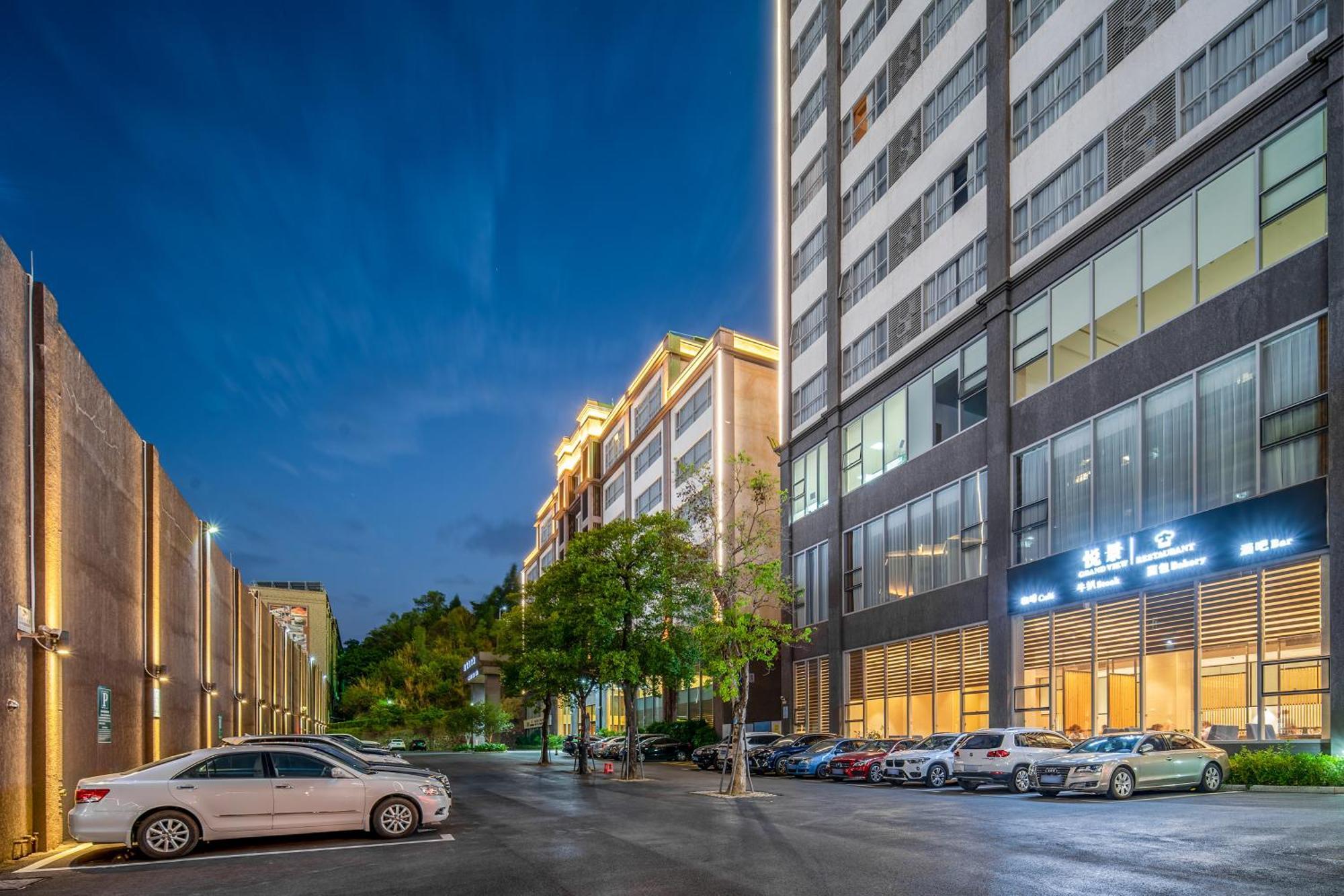 Phoenix Hill Hotel Dongguan - Golf Course Shop ภายนอก รูปภาพ