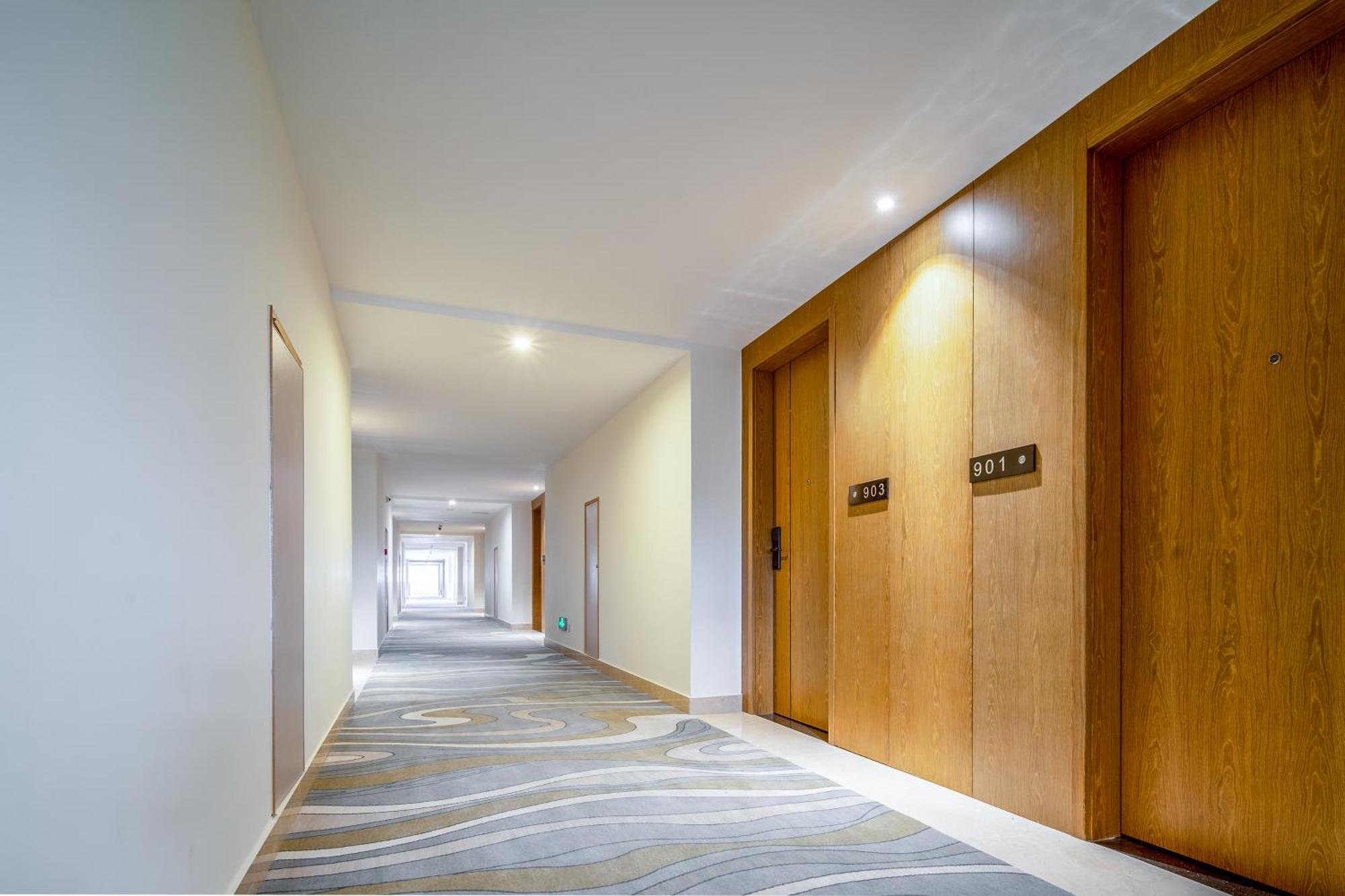 Phoenix Hill Hotel Dongguan - Golf Course Shop ภายนอก รูปภาพ